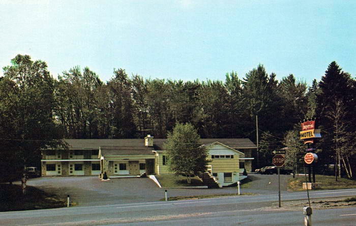 Imperial Motel - Old Postcard Photo